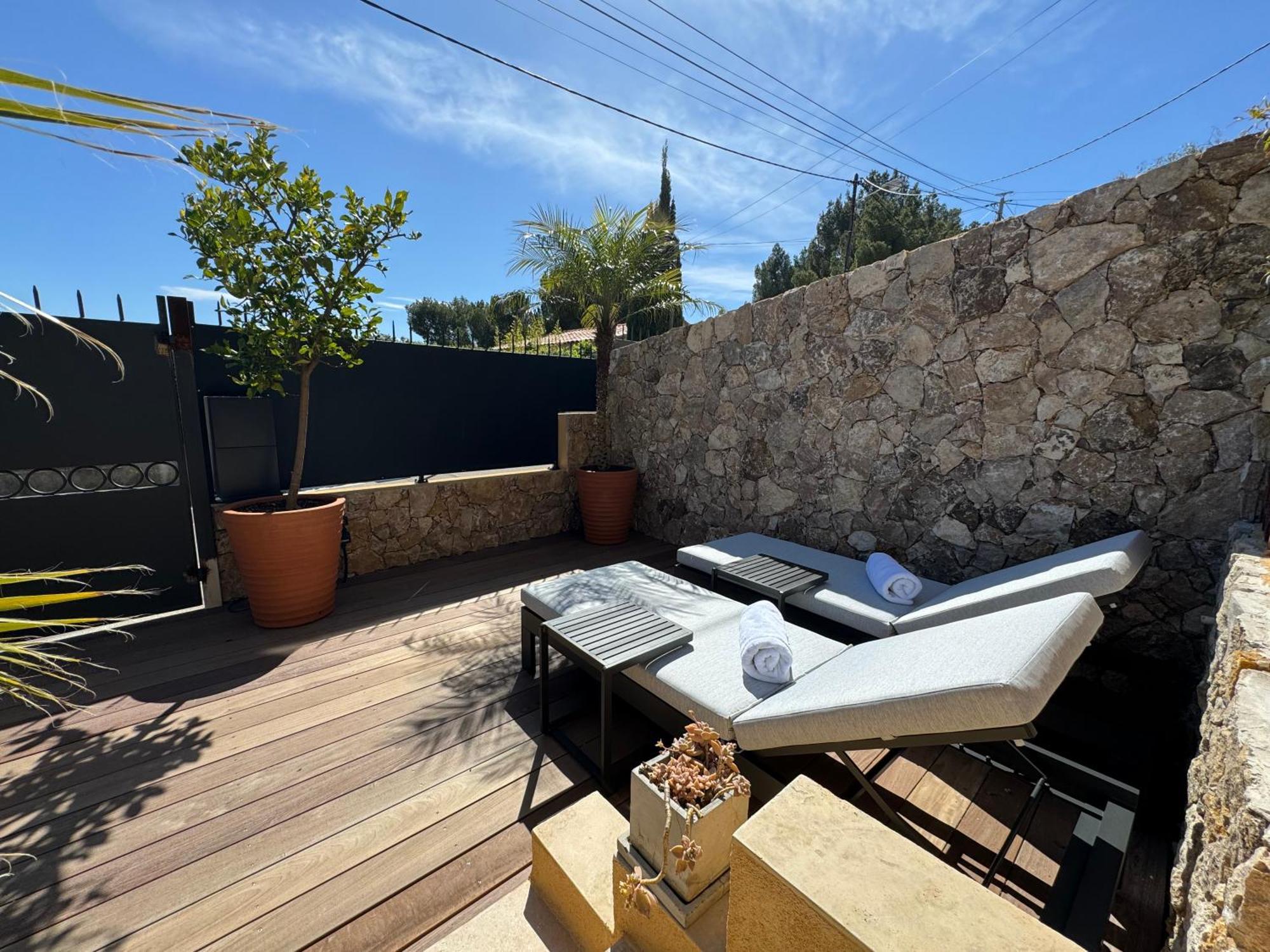 סנרי-סור-מר Confortable T2 Vue Mer Avec Terrasse Amenagee Et Parking Prive, Plage Et Port A Pied מראה חיצוני תמונה